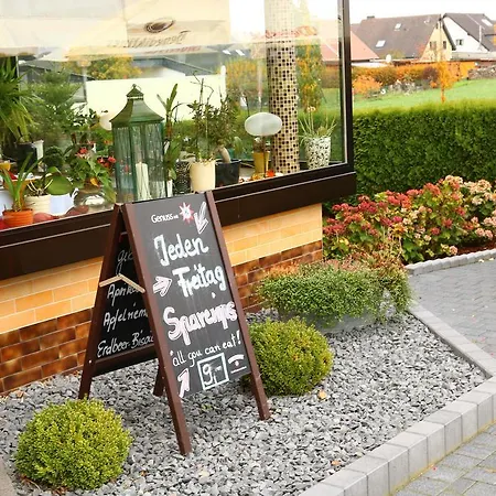 فندق Restaurant Gilles *